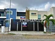Casa en Venta en Fracc. Real Santa Fe, Villa de lvarez,...