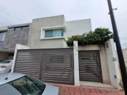CASA EN VENTA EN FRACC. RESIDENCIAL SANTA FE II – LEÓN, GTO