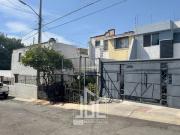 CASA EN VENTA EN FRACC. REVOLUCIÓN TLAQUEPAQUE