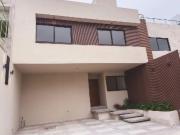 CASA EN VENTA EN FRACC. SAN ANGEL V