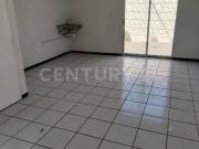 Casa en Venta, en Fracc. Sendero Real, Tlajomulco de...