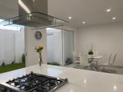 Casa en Venta en Fracc. Zona Momoxpan
