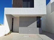 CASA EN VENTA EN FRACCIONAMIENTO