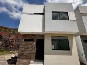 Casa en venta en Fraccionamiento Albazur coto Alba