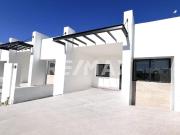 CASA EN VENTA EN FRACCIONAMIENTO BOSQUES MODELO ALAMO