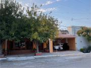 Casa en venta en Fraccionamiento Bugambilias, Saltillo,...