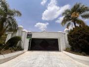 Casa en venta en Fraccionamiento Bugambilias, Zapopan,... Casa en venta en Fraccionamiento Bugambilias, Zapopan,...