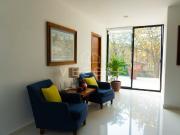 Casa en venta en Fraccionamiento Bugambilias, Zapopan,...