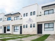 CASA EN VENTA EN FRACCIONAMIENTO CANDORA, LEÓN,...