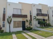 CASA EN VENTA EN FRACCIONAMIENTO CASCADAS DE COCOYOC....