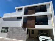 Casa En Venta En Fraccionamiento Cerca De Plaza San Diego