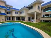 Casa en Venta en Fraccionamiento Costa de Oro, Boca del...