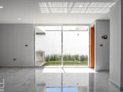 Casa en Venta en Fraccionamiento Cumbres, Acabados de lujo