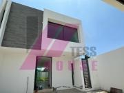 Casa En Venta En Fraccionamiento Diamante, Manzanillo, Col
