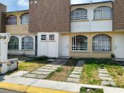 CASA EN VENTA EN FRACCIONAMIENTO EL BUEN SUCESO SANTIACO...
