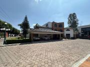 CASA EN VENTA EN FRACCIONAMIENTO EL CAMPANARIO