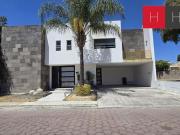 Casa en Venta en Fraccionamiento El Campanario