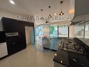 ¡Casa en VENTA en Fraccionamiento El Country!