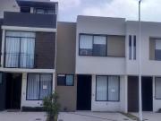 CASA EN VENTA EN FRACCIONAMIENTO ELEMENT ETAPA 3 CERCA...