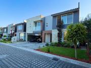 CASA EN VENTA EN FRACCIONAMIENTO EN METEPEC