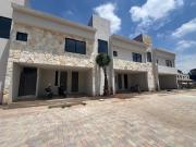 Casa En Venta En Fraccionamiento En Zerezotla