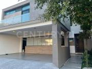 Casa en Venta en Fraccionamiento Encinos del Vergel