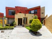 CASA EN VENTA EN FRACCIONAMIENTO FUNDADORES DE ZAVALETA