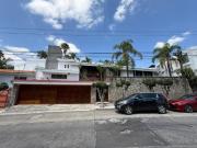 Casa en venta en Fraccionamiento Jacarandas, Zapopan,...