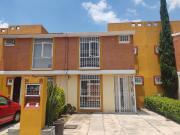 CASA EN VENTA EN FRACCIONAMIENTO LA HERRADURA EN...