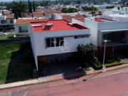 Casa en venta en fraccionamiento La Rioja