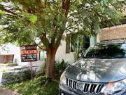 CASA EN VENTA EN FRACCIONAMIENTO LA RIOJA, TLAJOMULCO, JAL