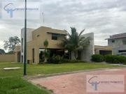 CASA EN VENTA EN FRACCIONAMIENTO LAGUNAS DE MIRALTA,...