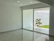 Casa en venta en Fraccionamiento las Fincas Jiuetepec,...