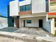 Casa en venta en Fraccionamiento Las Palmas$4,350,000