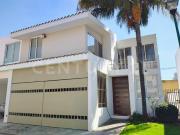 Casa en venta en Fraccionamiento Loma, zona Recta a...