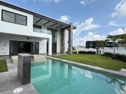 CASA EN VENTA EN FRACCIONAMIENTO LOMAS DE COCOYOC, MORELOS