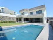 CASA EN VENTA EN FRACCIONAMIENTO LOMAS DE COCOYOC, MORELOS