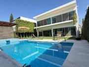 CASA EN VENTA EN FRACCIONAMIENTO LOMAS DE COCOYOC MORELOS