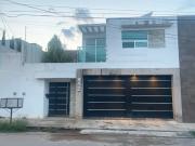 Casa en VENTA en fraccionamiento Lomas de Lourdes