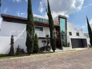 CASA EN VENTA EN FRACCIONAMIENTO LOMAS DEL VALLE,...