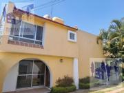 CASA EN VENTA EN FRACCIONAMIENTO LOS CIZOS CON...