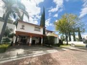 CASA EN VENTA EN FRACCIONAMIENTO LOS ENCINOS, MORILLOTLA