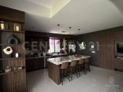 CASA EN VENTA EN FRACCIONAMIENTO MISION DEL VALLE EN...