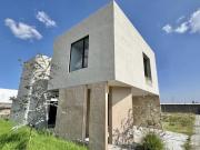 CASA EN VENTA EN FRACCIONAMIENTO MONTERREAL, CHOLULA...