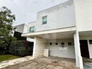 Casa en venta en Fraccionamiento Novaterra, Zapopan