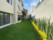 CASA EN VENTA EN FRACCIONAMIENTO PEDREGAL DE SAN...