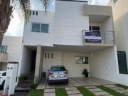 Casa en venta en Fraccionamiento Privadas del Real de...