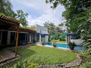 Casa en Venta en fraccionamiento privado en Col....