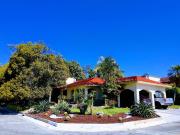 CASA EN VENTA EN FRACCIONAMIENTO PRIVADO EN COLIMA