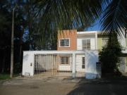 Casa en Venta en Fraccionamiento Residencial del Bosque,...